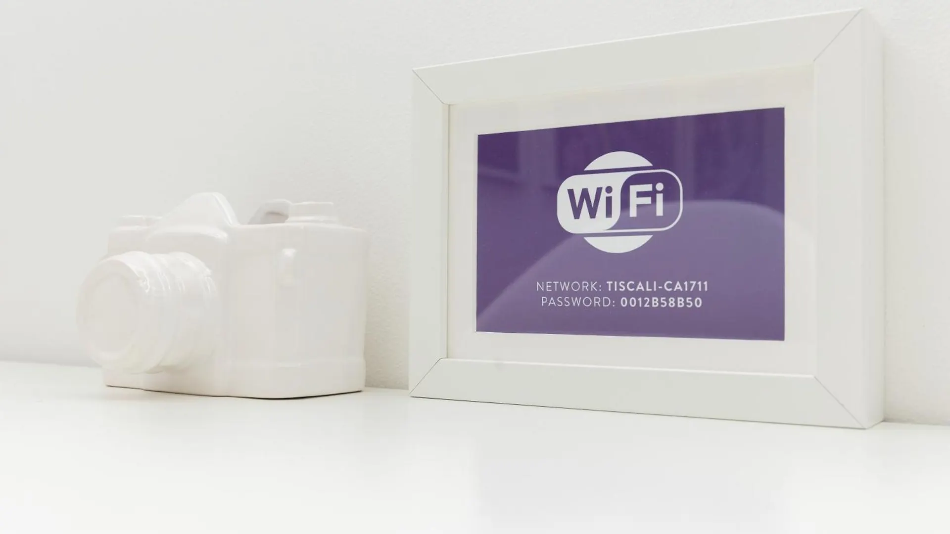 Xenia Apartments - Cozy Luminous Flat Near Navigli Milan 0*,  Italy