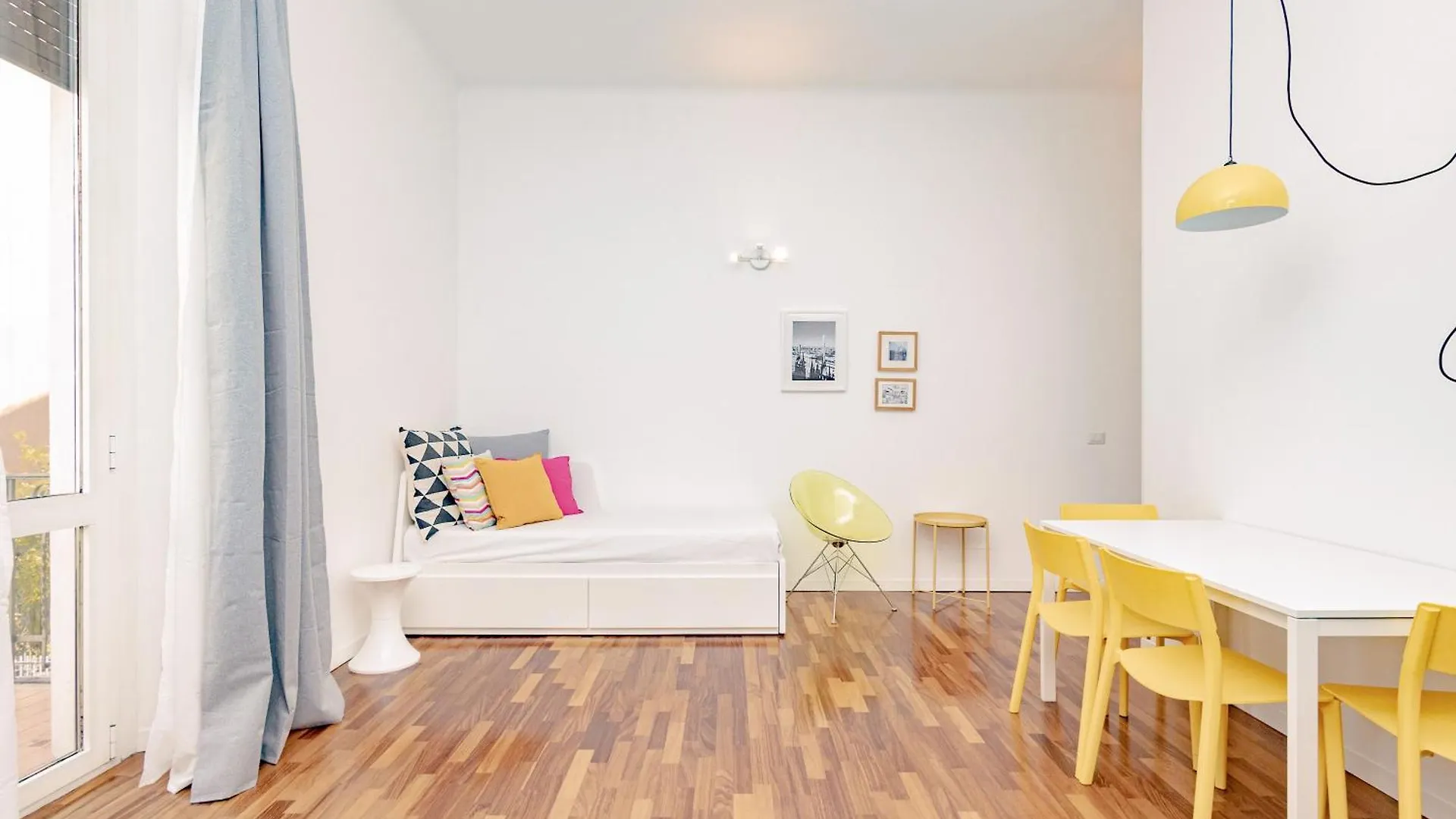 Xenia Apartments - Cozy Luminous Flat Near Navigli Milaan